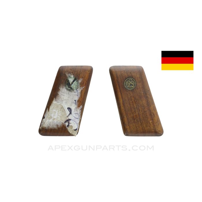 Ortgies Pistol Grip Set, Walnut, .25 ACP *Good*