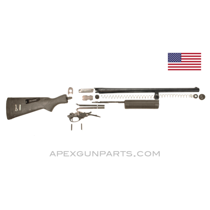 Remington 870 Kit with Davis SpeedFeed Stock, 20 Inch Magnum Barrel, Cylinder Choke, 4 Round, 12 Gauge, *Good*