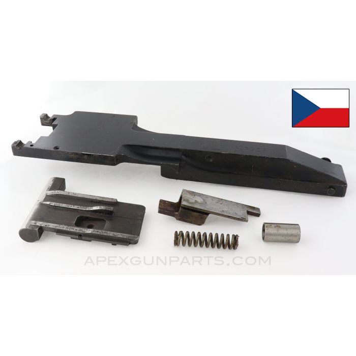 BESA MG Top Cover Assembly, No Belt Holding Pawl, Spring, Pin, 8X57 Mauser *Good* 