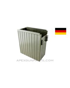 German Mag58 Ammo Can, Green Plastic, No Lid, *Very Good* 