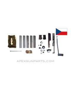 Czech SA. 26 Support Package, 5 32rd Magazines, Accessories and a Set of Spare parts, 7.62X25 