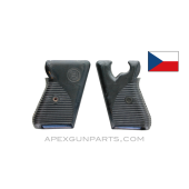 CZ-50 / CZ-70 Grip Set, Black Bakelite, Ribbed *NOS* 