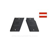 Steyr 1909 Grip Set, Left & Right, Black Plastic *Good*