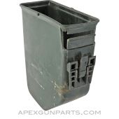 M249 SAW Hard Magazine for 200rd Belts, No Lid, Green Plastic, 5.56x45 *Good* 